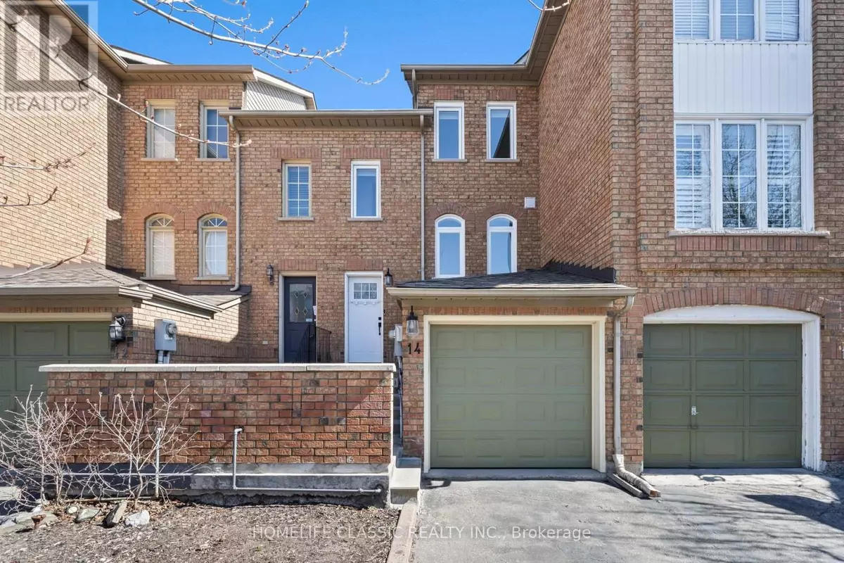 Vaughan (maple), ON L6A2K8,14 LARISSA COURT