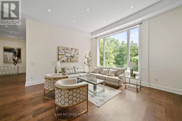 King, ON L3Y4V9,15 GLENVIEW HEIGHTS LANE