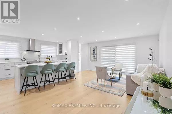 Vaughan (east Woodbridge), ON L4L1C2,84 ABERDEEN AVENUE