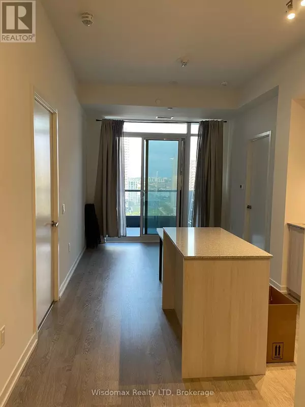 Richmond Hill (south Richvale), ON L4C1Z8,8868 YONGE ST #1705E
