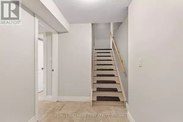 Innisfil (alcona), ON L9S4X1,1033 Wesley ST #Lower