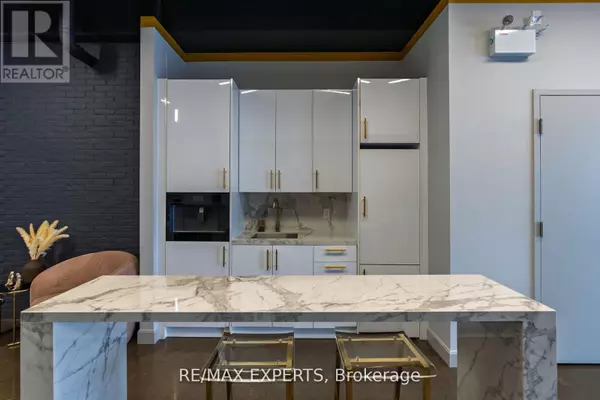 7777 Weston RD #207, Vaughan (vaughan Corporate Centre), ON L4L0G9