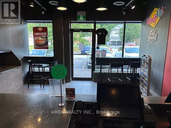 Markham (unionville), ON L3P7P4,411 Manhattan DR #5