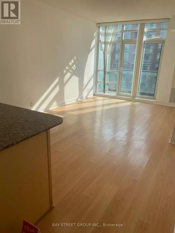 Markham (unionville), ON L6G0B1,55 South Town Centre BLVD #1208