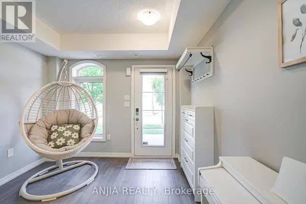Whitchurch-stouffville (stouffville), ON L4A1X1,156 GLAD PARK AVENUE