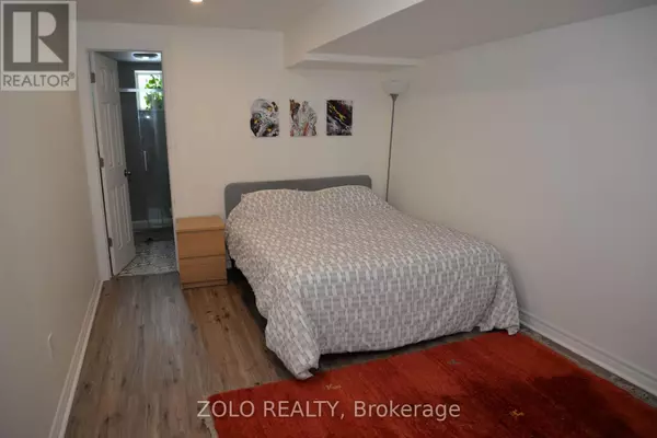 Georgina (keswick South), ON L4P3X8,32 Amberview DR #lower