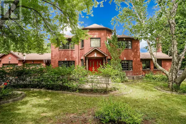 18 HILL TOP TRAIL, Whitchurch-stouffville, ON L4A7X4