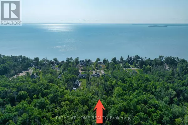 Innisfil, ON L9S2Y8,3500 CRESCENT HARBOUR ROAD