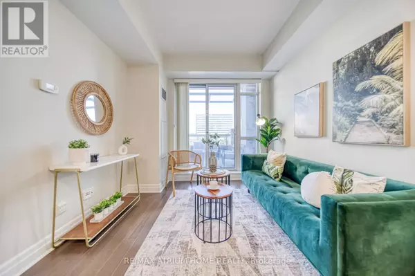 8110 Birchmount RD #317, Markham (unionville), ON L6G0E3
