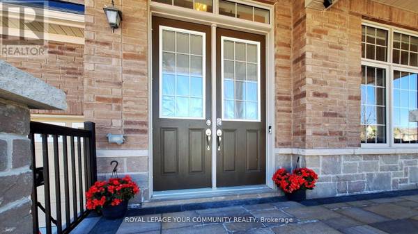 Newmarket (woodland Hill), ON L3X0J2,561 CLIFFORD PERRY PLACE