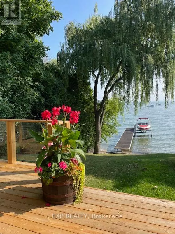 Georgina (sutton & Jackson's Point), ON L0E1L0,21 PINERY LANE