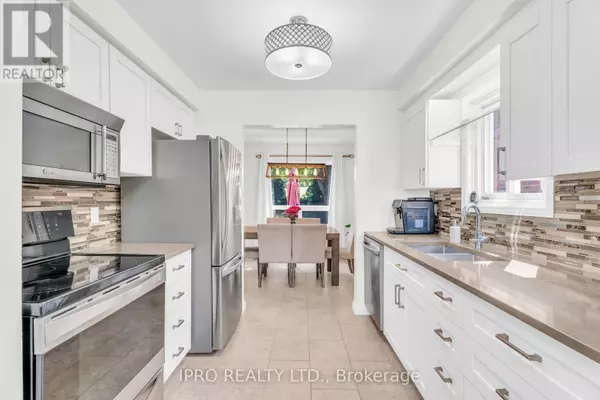 95 LONGVIEW DRIVE, Bradford West Gwillimbury (bradford), ON L3Z2Z2