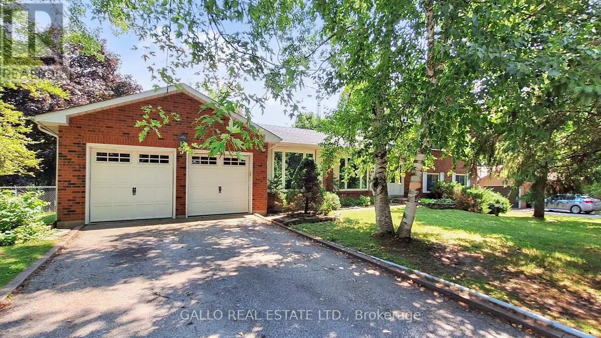Whitchurch-stouffville, ON L4A7X3,5 THORNBAY DRIVE
