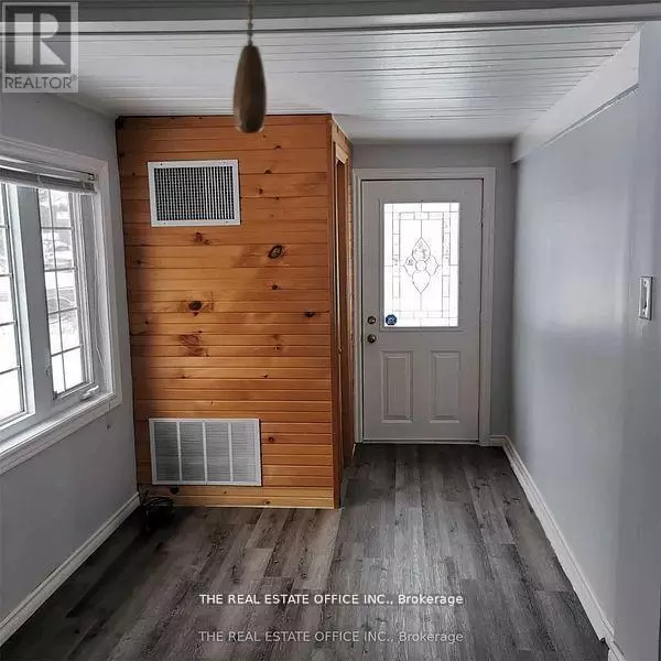 Innisfil (lefroy), ON L0L1W0,1274 KILLARNEY BEACH ROAD S