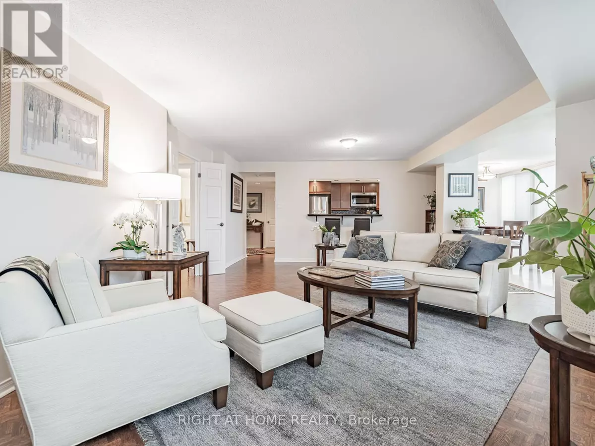 Vaughan (west Woodbridge), ON L4L7G4,100 Arbors LN #209