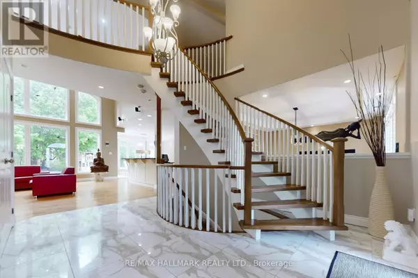 Whitchurch-stouffville, ON L4A2L6,11 LOGGERS TRAIL