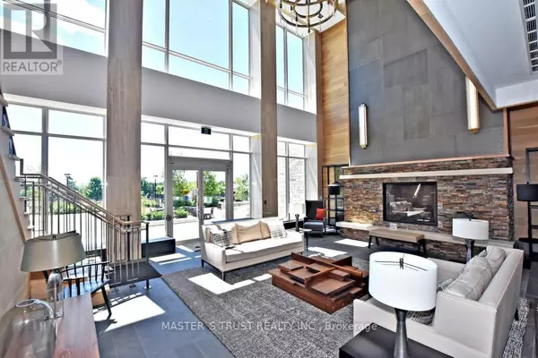 Markham (angus Glen), ON L6C0Y4,15 Stollery Pond CRES #307