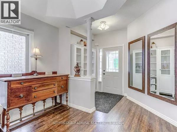 Richmond Hill (oak Ridges Lake Wilcox), ON L4E4G7,30 Lacona CRES #Main & 2nd