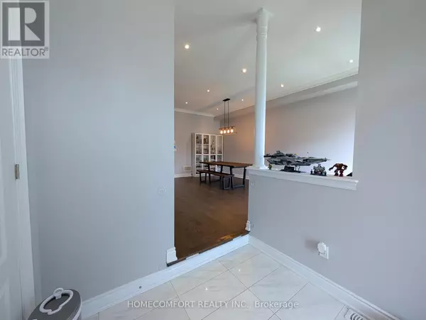 Richmond Hill (oak Ridges Lake Wilcox), ON L4E0E4,230 PARADELLE DRIVE