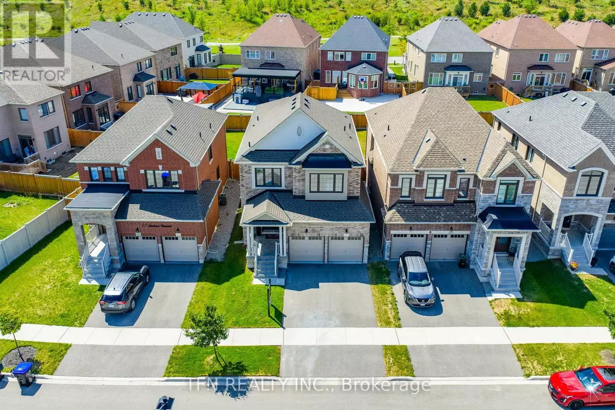 Bradford West Gwillimbury (bradford), ON L3Z4J2,115 BARTRAM CRESCENT