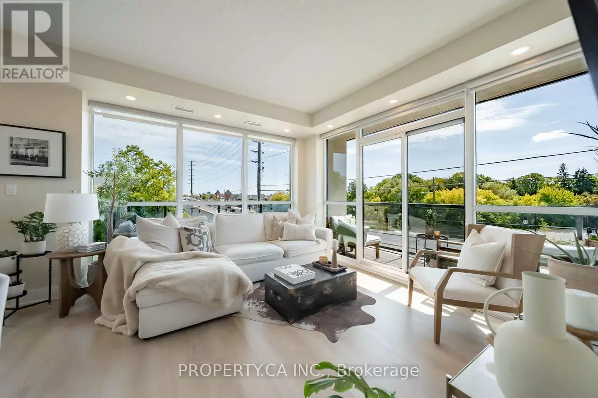 Vaughan (east Woodbridge), ON L4L0B4,4700 Highway 7 #318