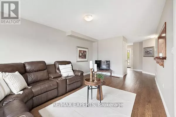 Innisfil (alcona), ON L9S0H5,2104 GALLOWAY STREET