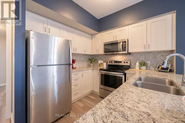 7 Bellcastle Gate #228, Whitchurch-stouffville (stouffville), ON L4A4T4