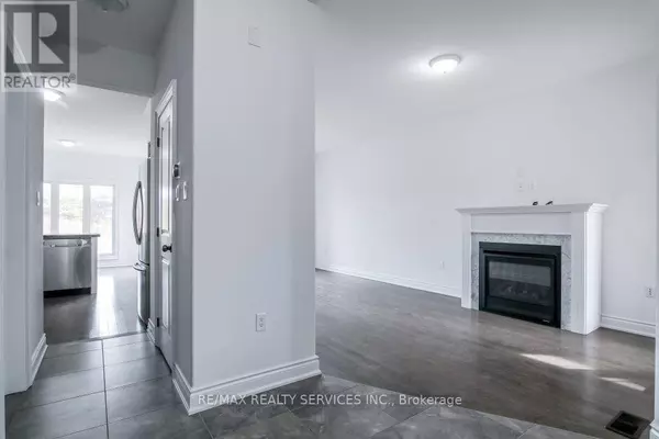 Innisfil (alcona), ON L9S4Z8,1870 LAMSTONE STREET