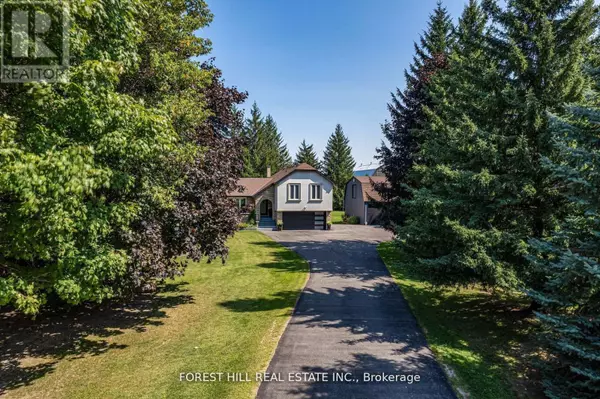 5837 YONGE STREET, Innisfil (churchill), ON L0L1K0