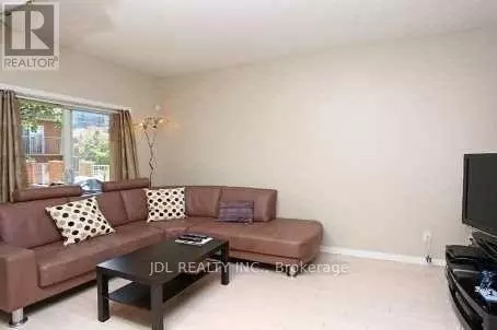 Markham (unionville), ON L3R4G2,10 Cox BLVD #26