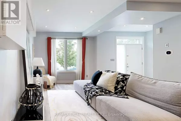 Markham (village Green-south Unionville), ON L3R4Y7,76 UNITY GARDENS DRIVE