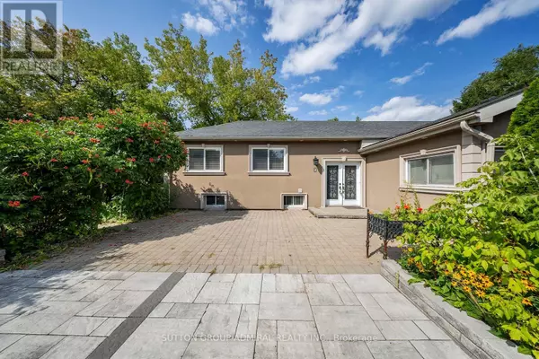 2 NEWMAN AVENUE, Richmond Hill (oak Ridges Lake Wilcox), ON L4E3E4