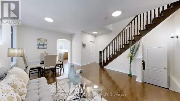 Vaughan (patterson), ON L4J0C1,15 WESTOLIVIA TRAIL