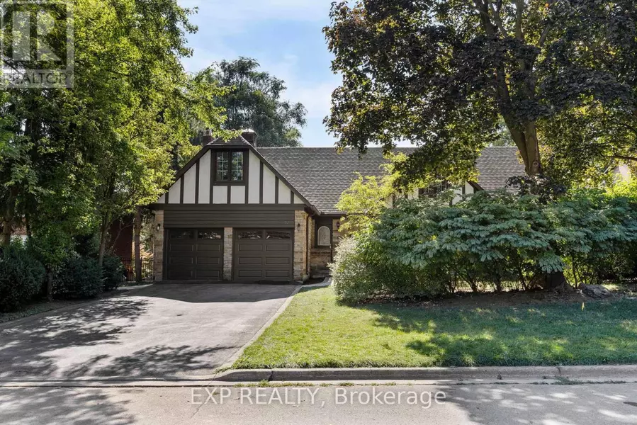 70 HEMINGWAY CRESCENT, Markham (unionville), ON L3R2V6
