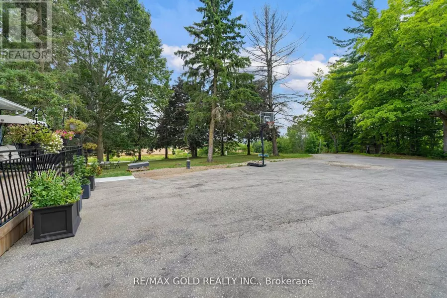 6820 16TH SIDE ROAD, King (nobleton), ON L0G1T0