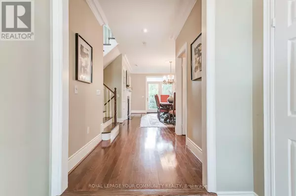 Vaughan (uplands), ON L4J1W3,8038 Yonge ST #15