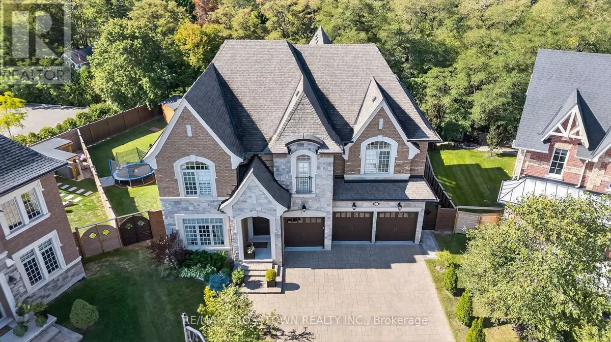 Vaughan (kleinburg), ON L4H4G6,10 ANNSLEYWOOD COURT