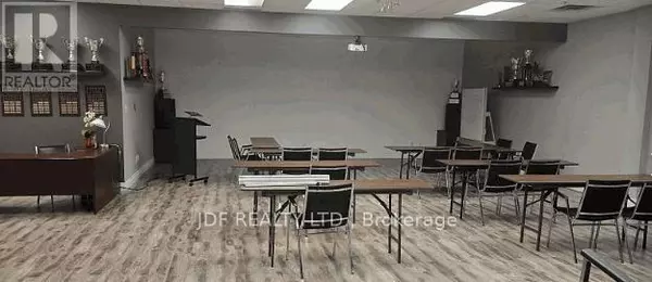 Vaughan (concord), ON L4K4V4,960 Edgeley BLVD #2A & 3A