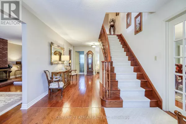 Markham (unionville), ON L3R7T6,49 KERRIGAN CRESCENT