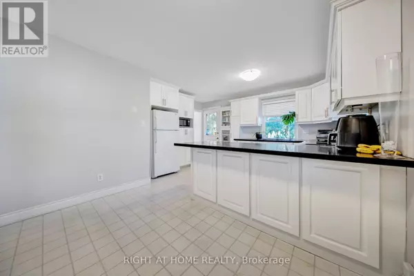 Innisfil, ON L9S3G1,1905 LOCKHART ROAD