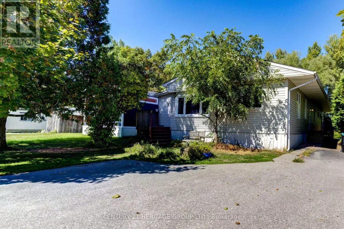 Essa, ON L0M1B1,42 SHAMROCK CRESCENT