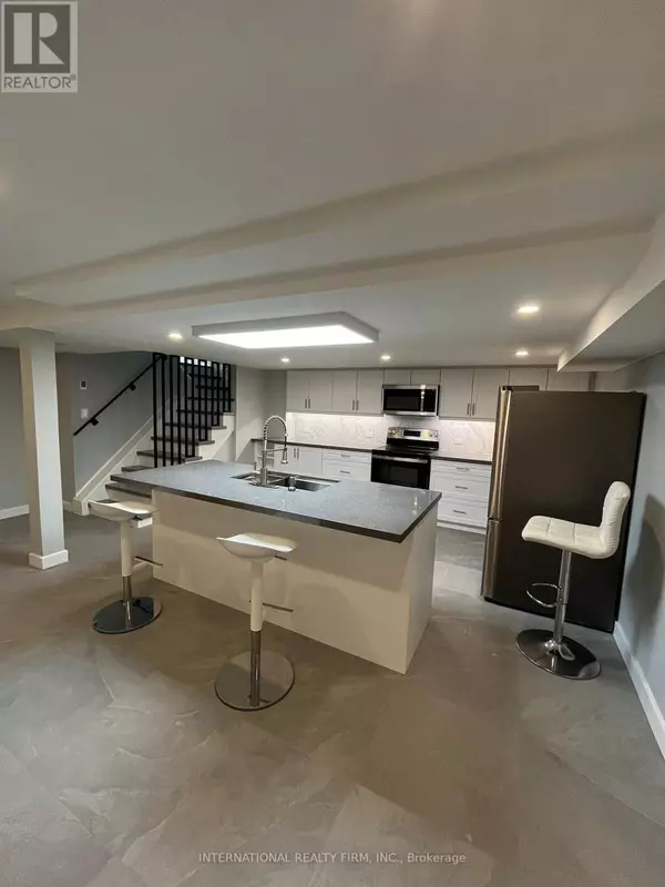 188 Mccaffrey DR #basement, Newmarket (summerhill Estates), ON L3X1J9
