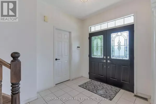 Richmond Hill (oak Ridges Lake Wilcox), ON L4E4N3,149 NEWMAN AVENUE