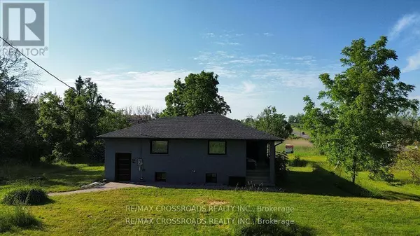 Innisfil, ON L9S4P3,7118 YONGE STREET