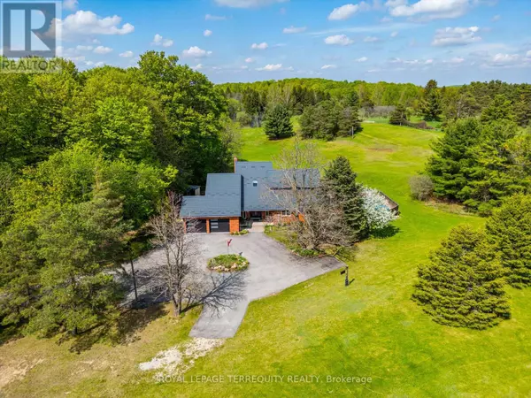 Adjala-tosorontio, ON L0G1W0,1041 CONCESSION 8 ROAD