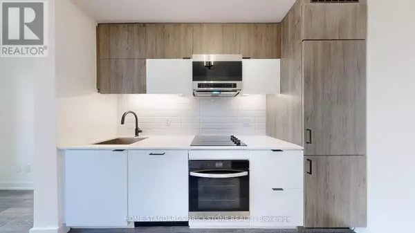 Richmond Hill (south Richvale), ON L4C5V6,8888 Yonge ST #321