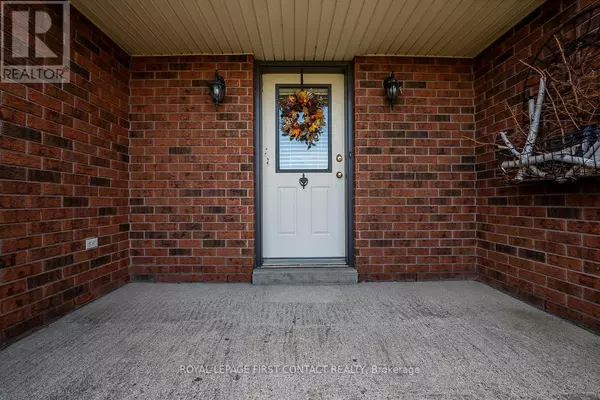 Essa, ON L0L2N0,4689 20TH SIDE ROAD