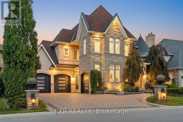 22 LONGTHORPE COURT, Aurora (bayview Southeast), ON L4G0K4