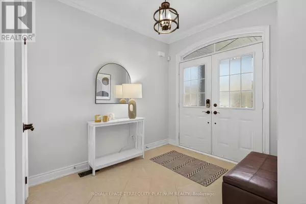 Richmond Hill (rouge Woods), ON L4S0A3,9 MARACA DRIVE