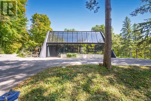 King, ON L7B1K4,13280 7TH CONCESSION